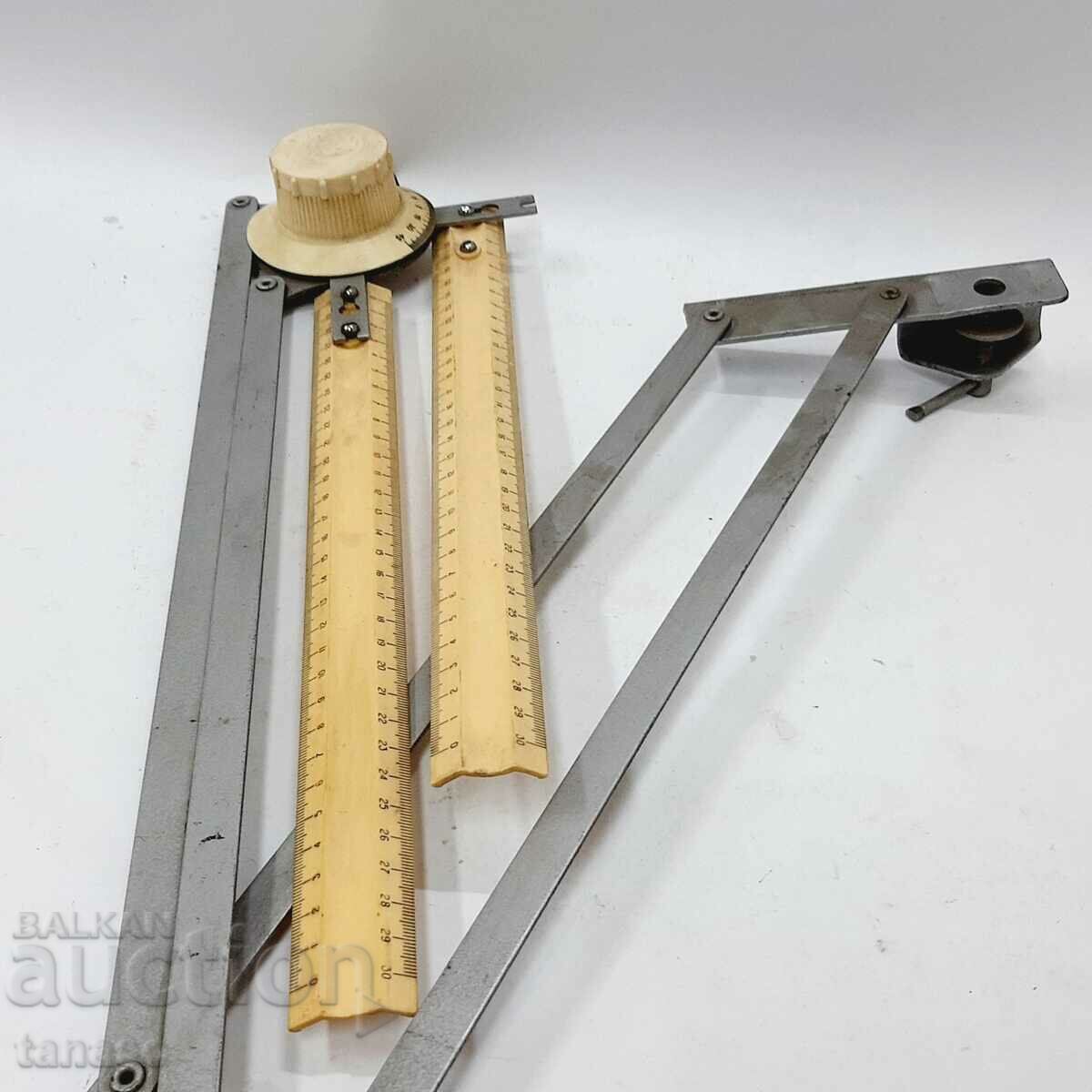 Old unique drawing tool "Kinex" (16.1) with price 50.00 BGN | € 25.56 Old unique drawing tool "Kinex" (16.1) with price 50.00 BGN | € 25.56