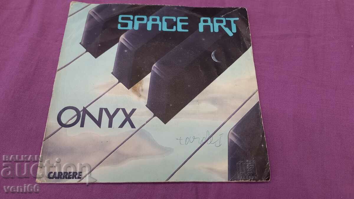 Грамофонна плоча - малък формат Onyx