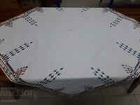 Old hand-embroidered plaid tablecloth(15.4)