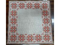 Old hand-embroidered checkered linen tablecloth(15.4)