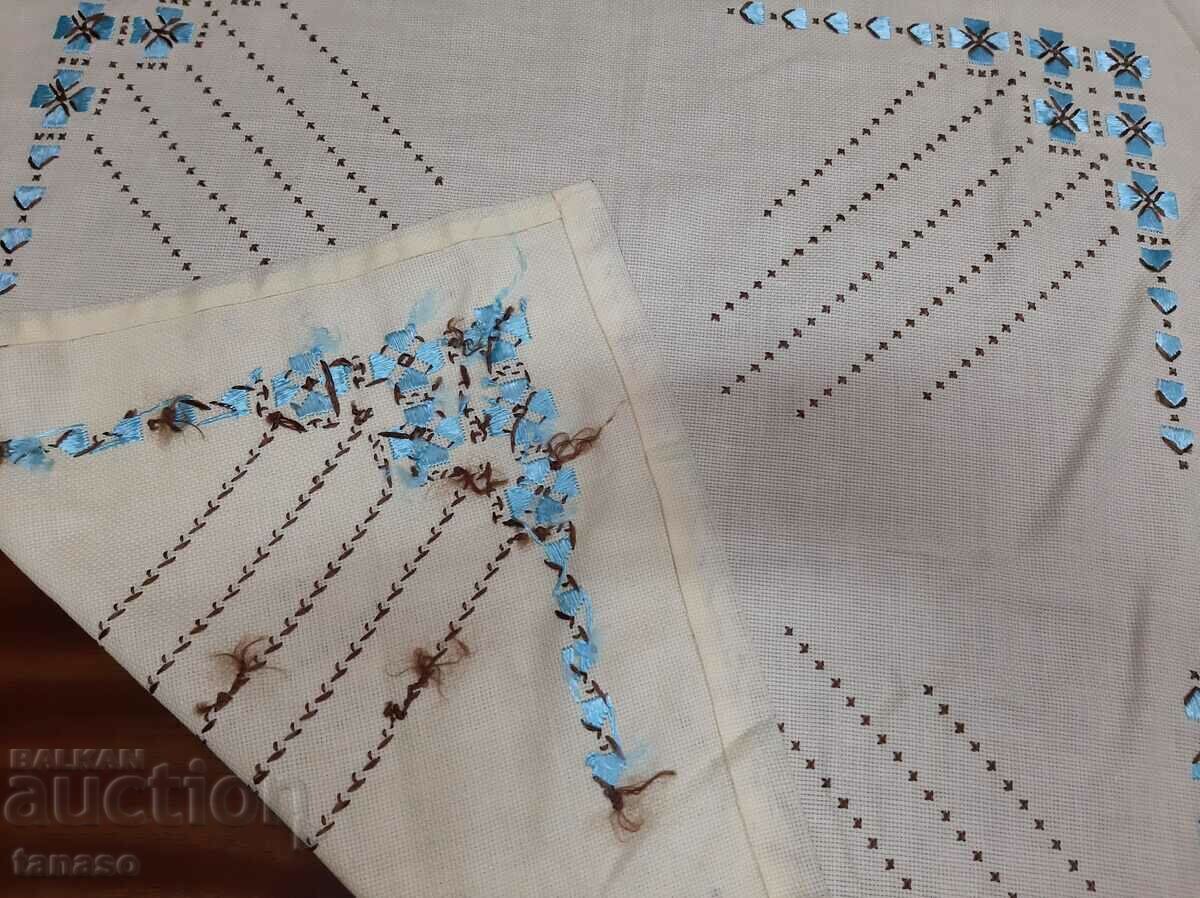 Old hand-embroidered plaid tablecloth(15.4) - 5