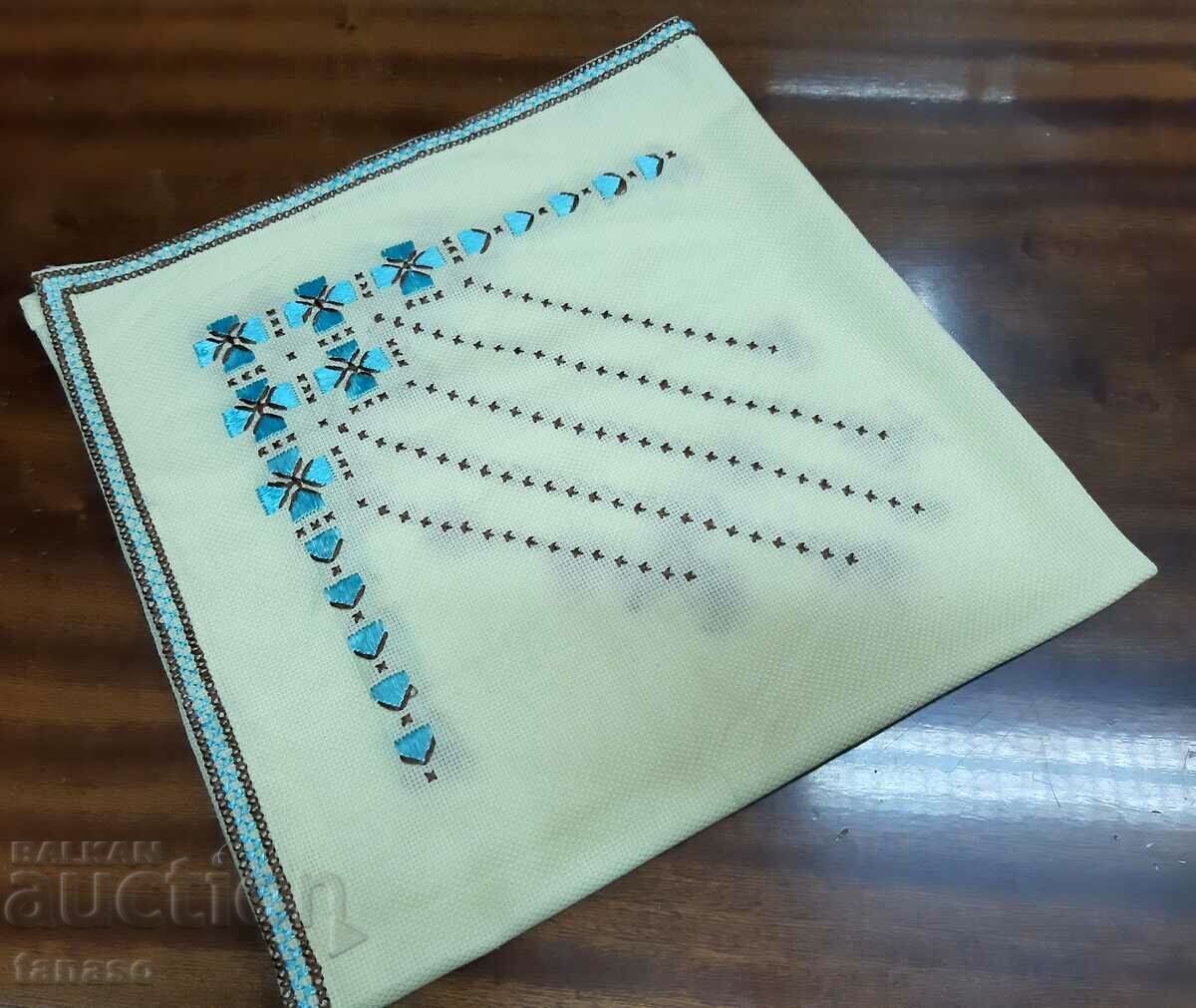 Old hand-embroidered plaid tablecloth(15.4) - 6