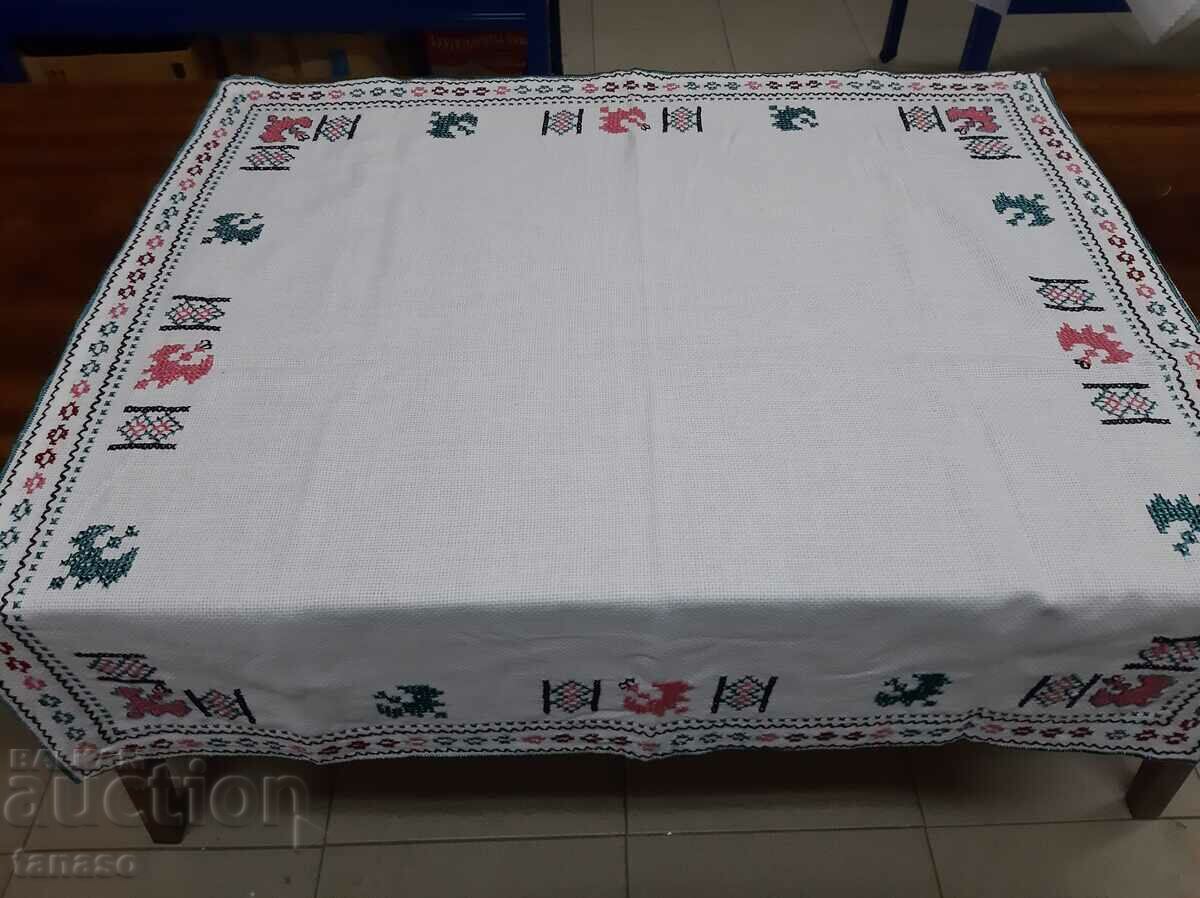 Auction Old hand-embroidered plaid tablecloth(15.4) Auction Old hand-embroidered plaid tablecloth(15.4)