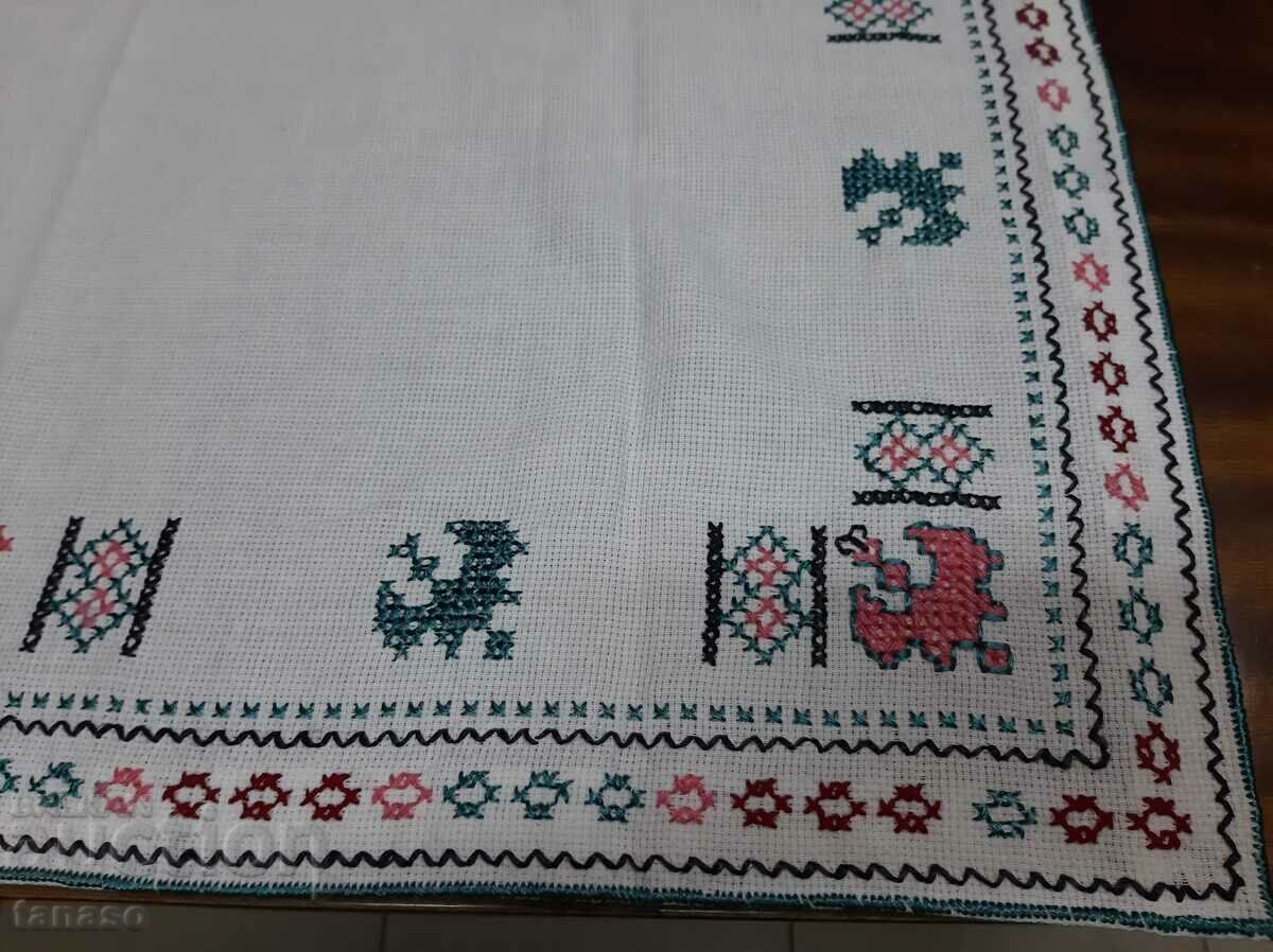 Old hand-embroidered plaid tablecloth(15.4) - 5 Old hand-embroidered plaid tablecloth(15.4) - 5