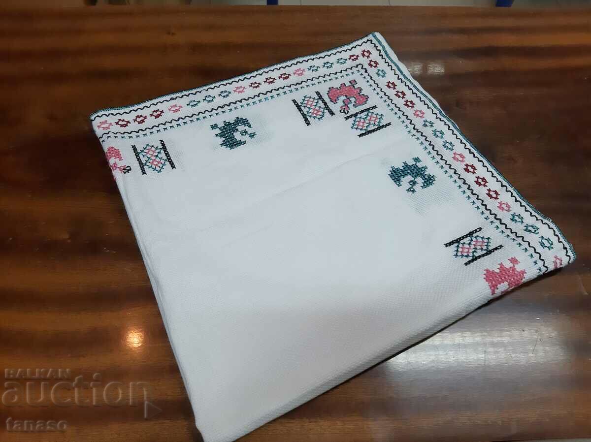 Old hand-embroidered plaid tablecloth(15.4) - 7 Old hand-embroidered plaid tablecloth(15.4) - 7