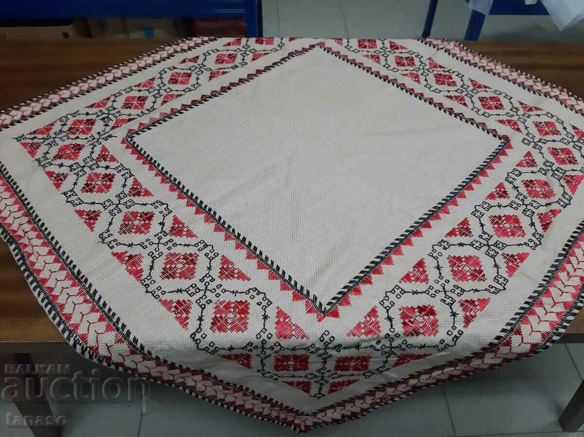 Auction Old hand-embroidered plaid tablecloth(15.4) Auction Old hand-embroidered plaid tablecloth(15.4)