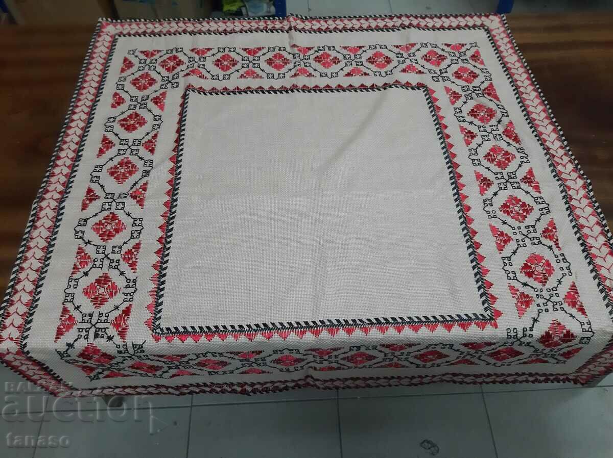 Old hand-embroidered plaid tablecloth(15.4) Old hand-embroidered plaid tablecloth(15.4)