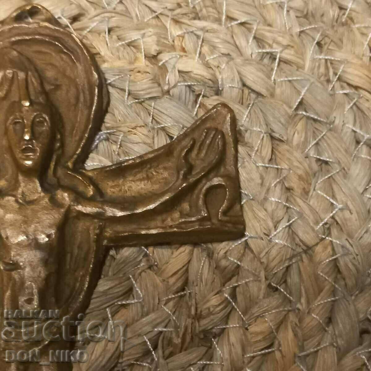 Delivery of Bronze Crucifix Delivery of Bronze Crucifix