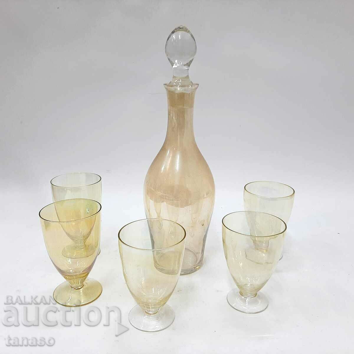 Аукцион Стар стъклен сервиз за алкохол,ракия, бренди(4.2) Аукцион Стар стъклен сервиз за алкохол,ракия, бренди(4.2)