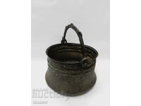Old large tinned copper cauldron, bear(4.3)