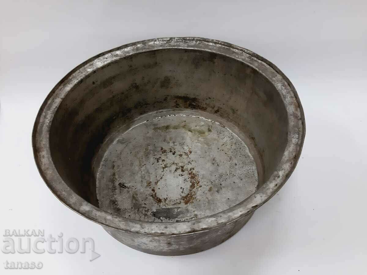 Delivery of Old tinned copper pot(4.3) Delivery of Old tinned copper pot(4.3)