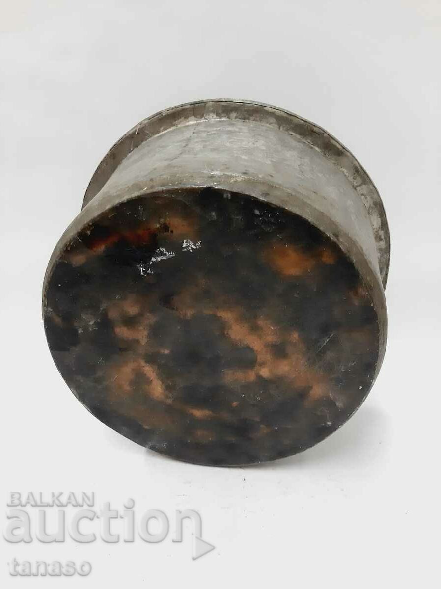Old tinned copper pot(4.3) - 6 Old tinned copper pot(4.3) - 6