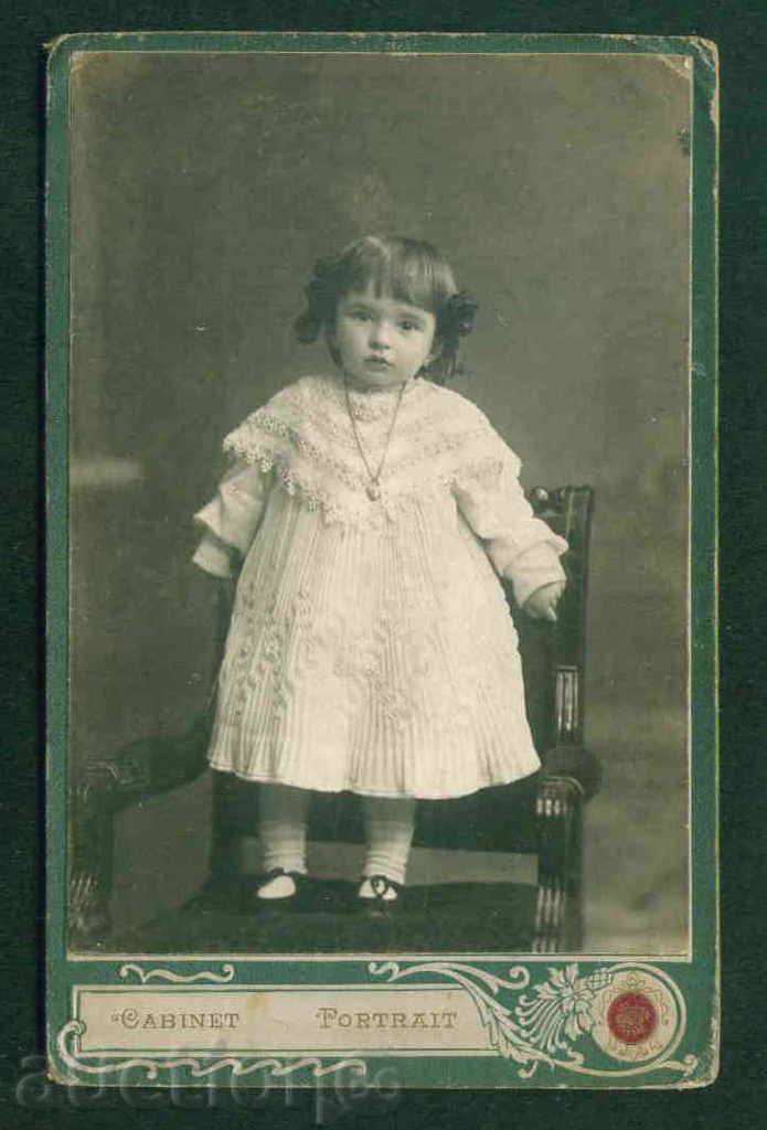 PHOTOGRAPH - ST. MANCHEVA - BURGAS photo CDV BURGAS А1185 with price 15.00 BGN | € 7.67 PHOTOGRAPH - ST. MANCHEVA - BURGAS photo CDV BURGAS А1185 with price 15.00 BGN | € 7.67