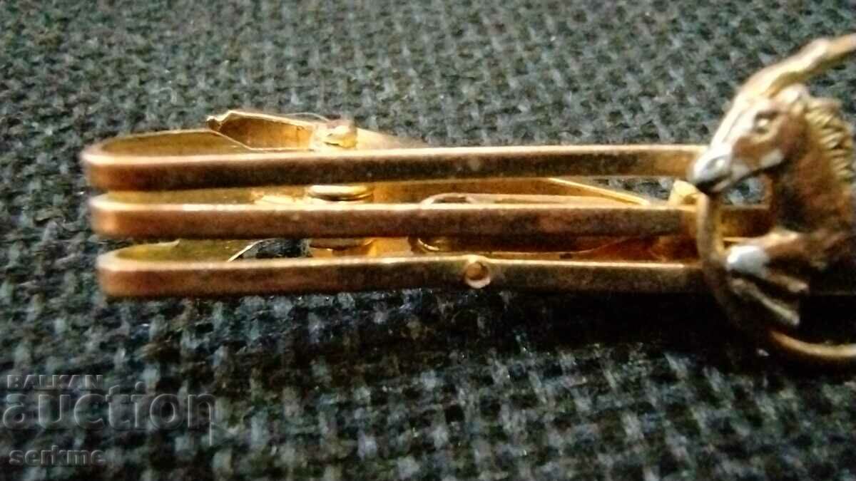 Delivery of Tie pin Delivery of Tie pin