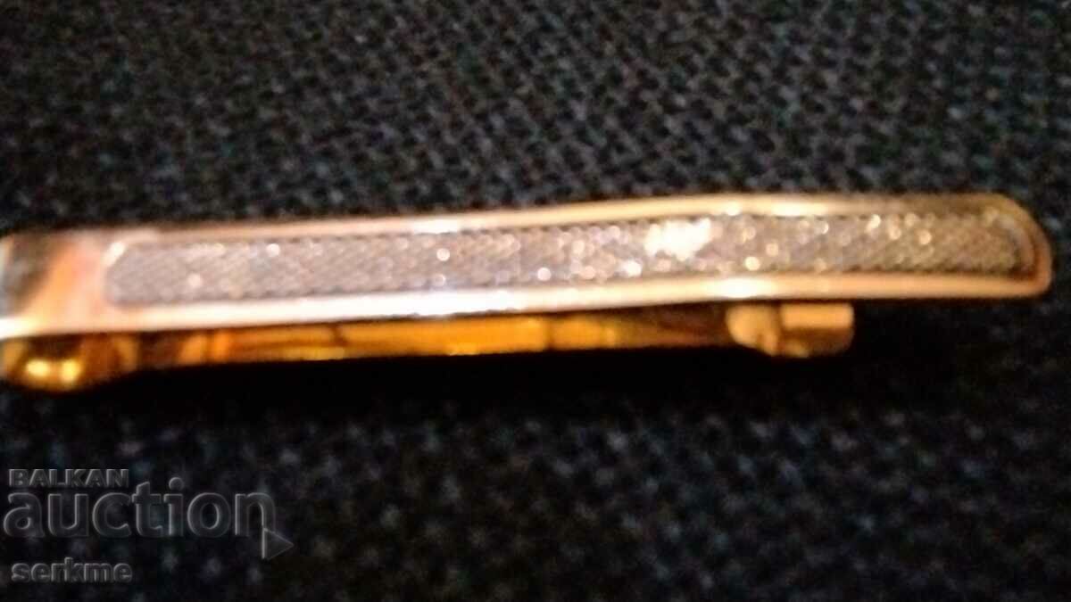 Delivery of Tie pin Delivery of Tie pin