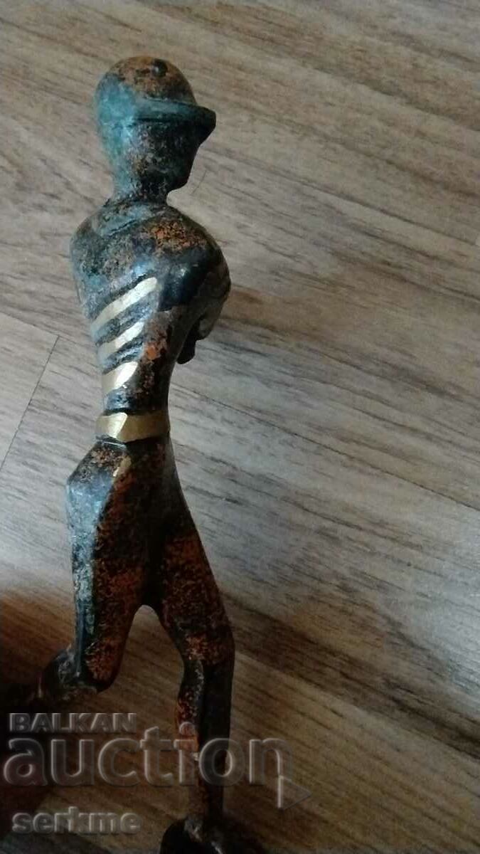 Delivery of Metal figure Delivery of Metal figure