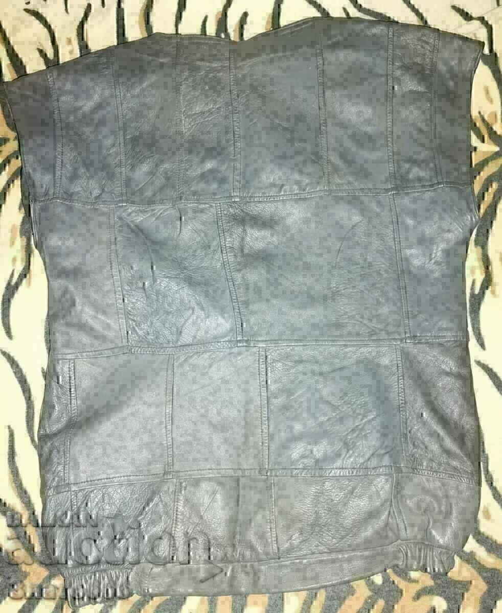 Delivery of Women's leather sleeveless blouse Delivery of Women's leather sleeveless blouse