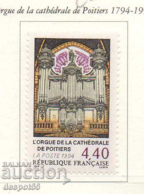 1994. France. The organ in Poitiers Cathedral.
