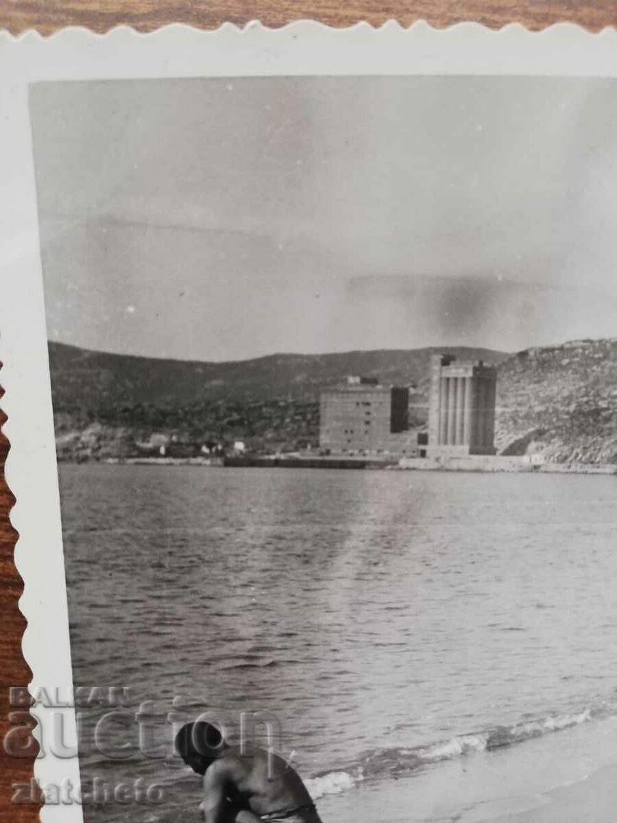Auction Old photo Kingdom of Bulgaria - Kavala 1941. beach, hotel Auction Old photo Kingdom of Bulgaria - Kavala 1941. beach, hotel