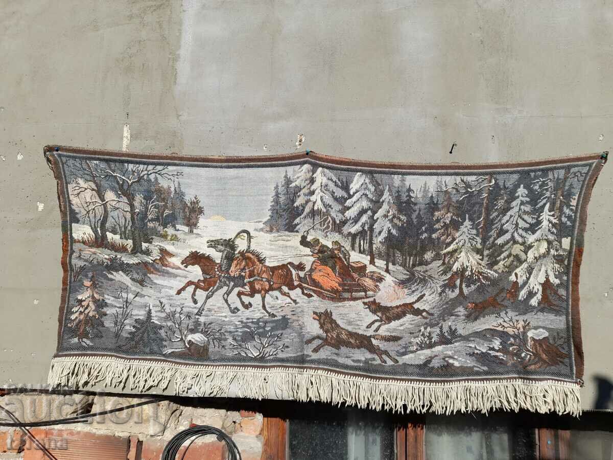 Antique carpet, wall covering with price 90.00 BGN | € 46.02 Antique carpet, wall covering with price 90.00 BGN | € 46.02