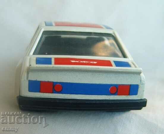 Delivery of Datsun/ Datsun Violet, Polistil, Italy - 1:40 Delivery of Datsun/ Datsun Violet, Polistil, Italy - 1:40