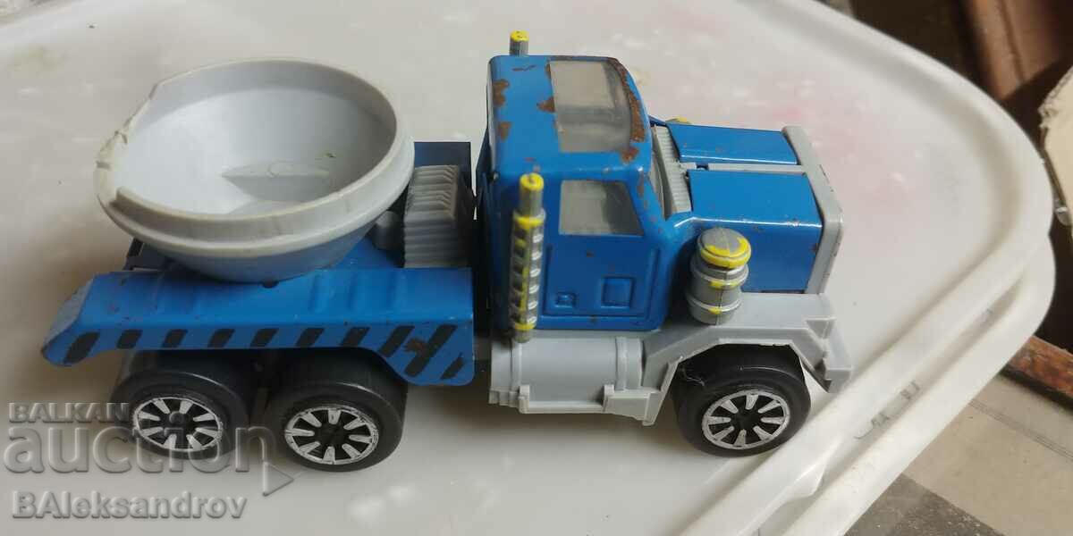 Soc bg. truck with price 8.00 BGN | € 4.09