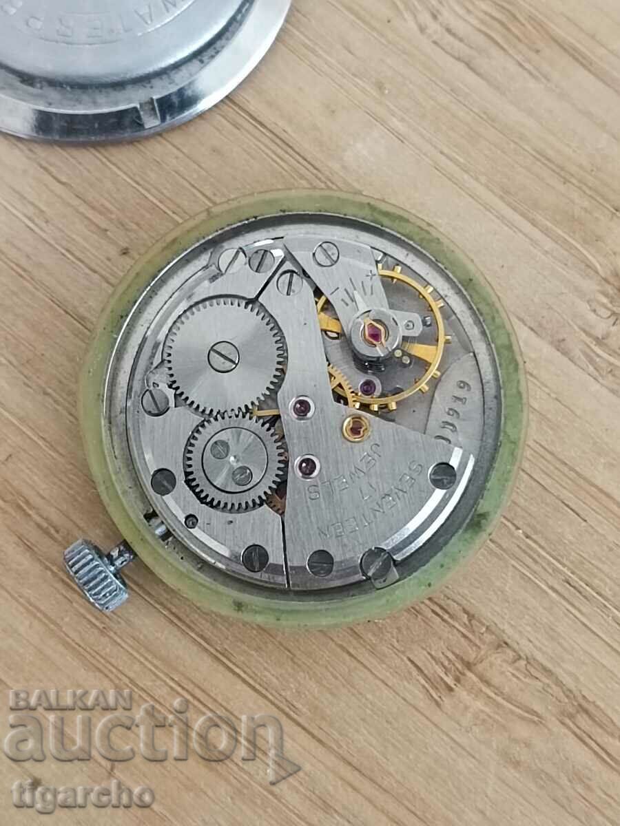 Auction Flight watch winder Auction Flight watch winder