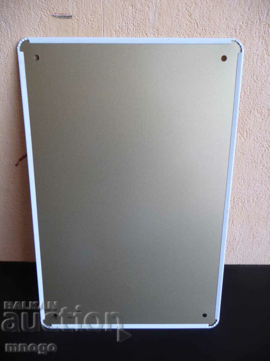 Auction Metal plate pizza by the slice best in town hot taste Auction Metal plate pizza by the slice best in town hot taste