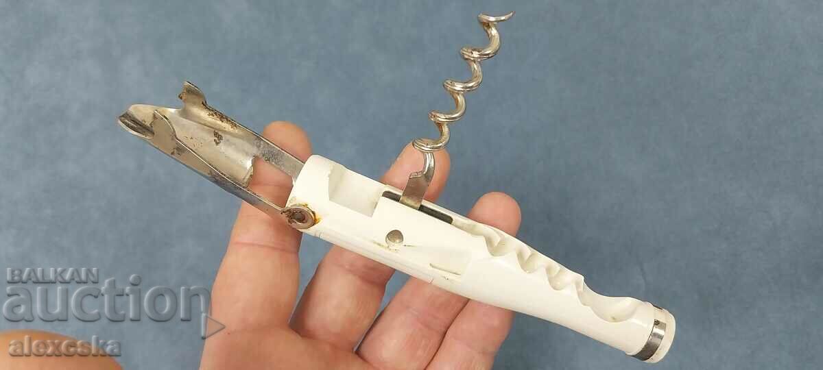 Auction Bar opener - Italy Auction Bar opener - Italy