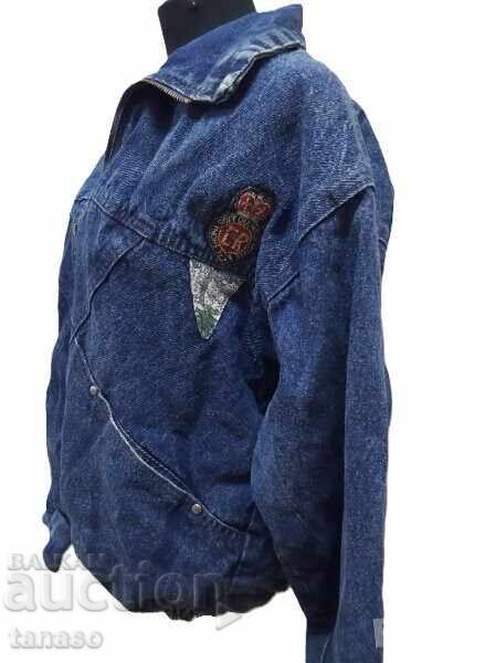 Denim jacket with warm lining(18.2) with price 25.00 BGN | € 12.78 Denim jacket with warm lining(18.2) with price 25.00 BGN | € 12.78