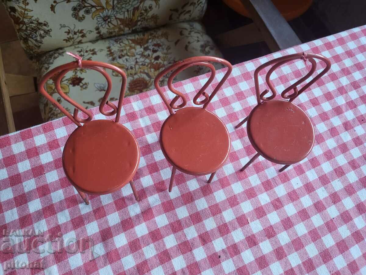 Lot of children's metal chairs Kingdom of Bulgaria with price 45.00 BGN | € 23.01 Lot of children's metal chairs Kingdom of Bulgaria with price 45.00 BGN | € 23.01