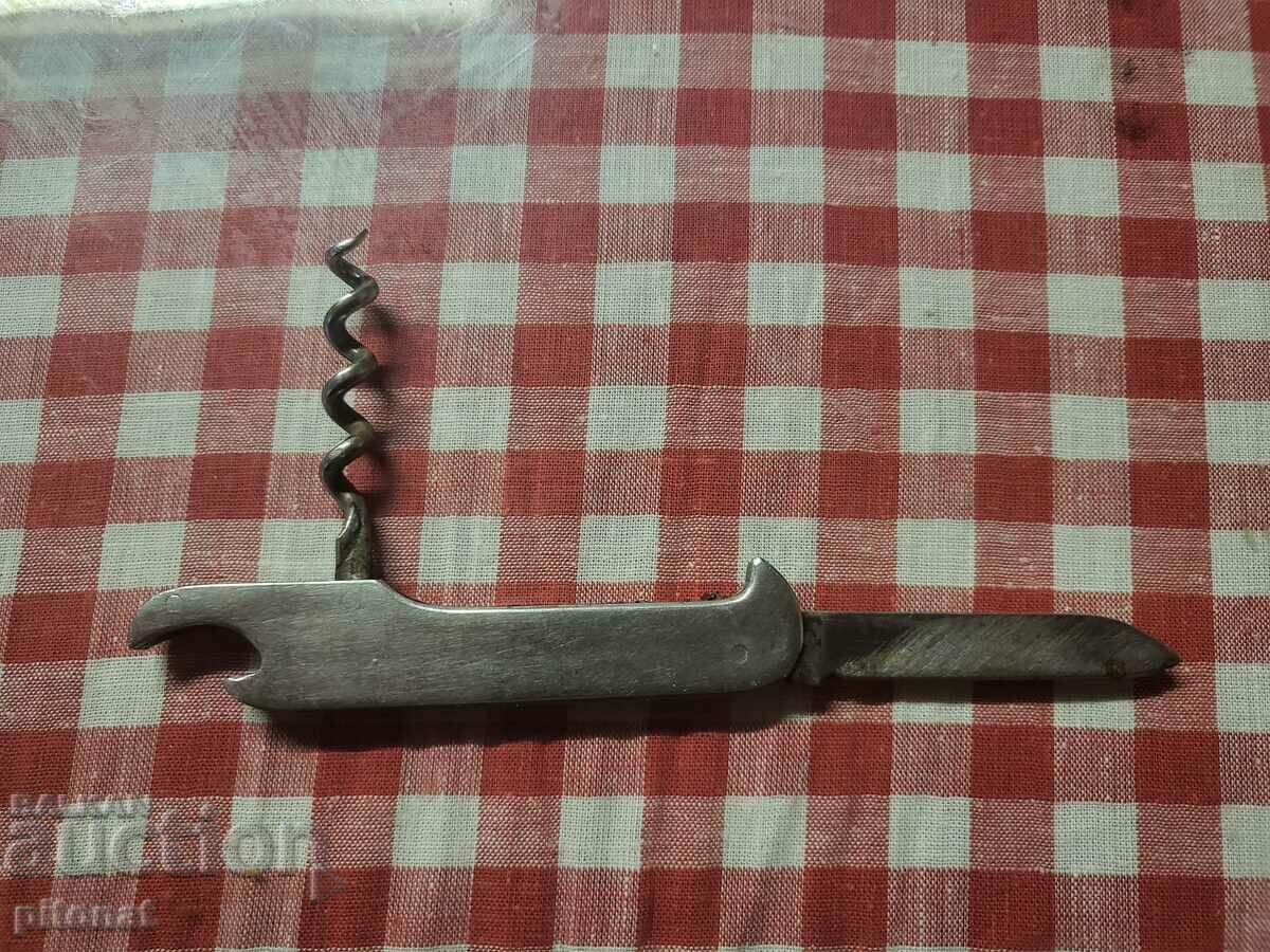 Collector's folding knife from Petko Denev with price 19.00 BGN | € 9.71 Collector's folding knife from Petko Denev with price 19.00 BGN | € 9.71