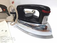 Παλιό σοβιετικό σίδερο ατμού, ελάχιστα χρησιμοποιημένο (6,5)