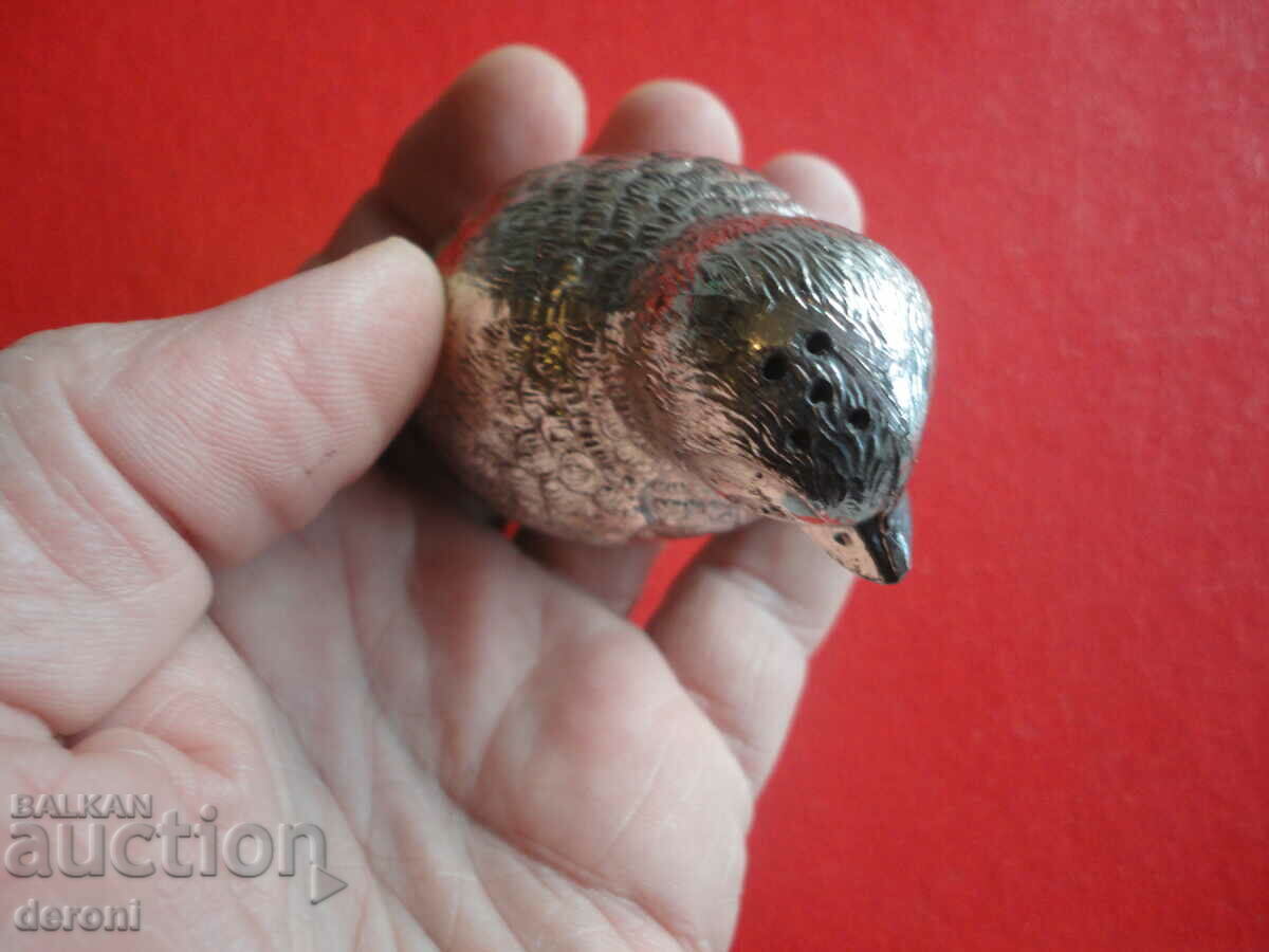 Auction Bronze salt and pepper shaker sparrow 2 Auction Bronze salt and pepper shaker sparrow 2