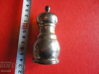 Уникална посребрена  солница пиперница