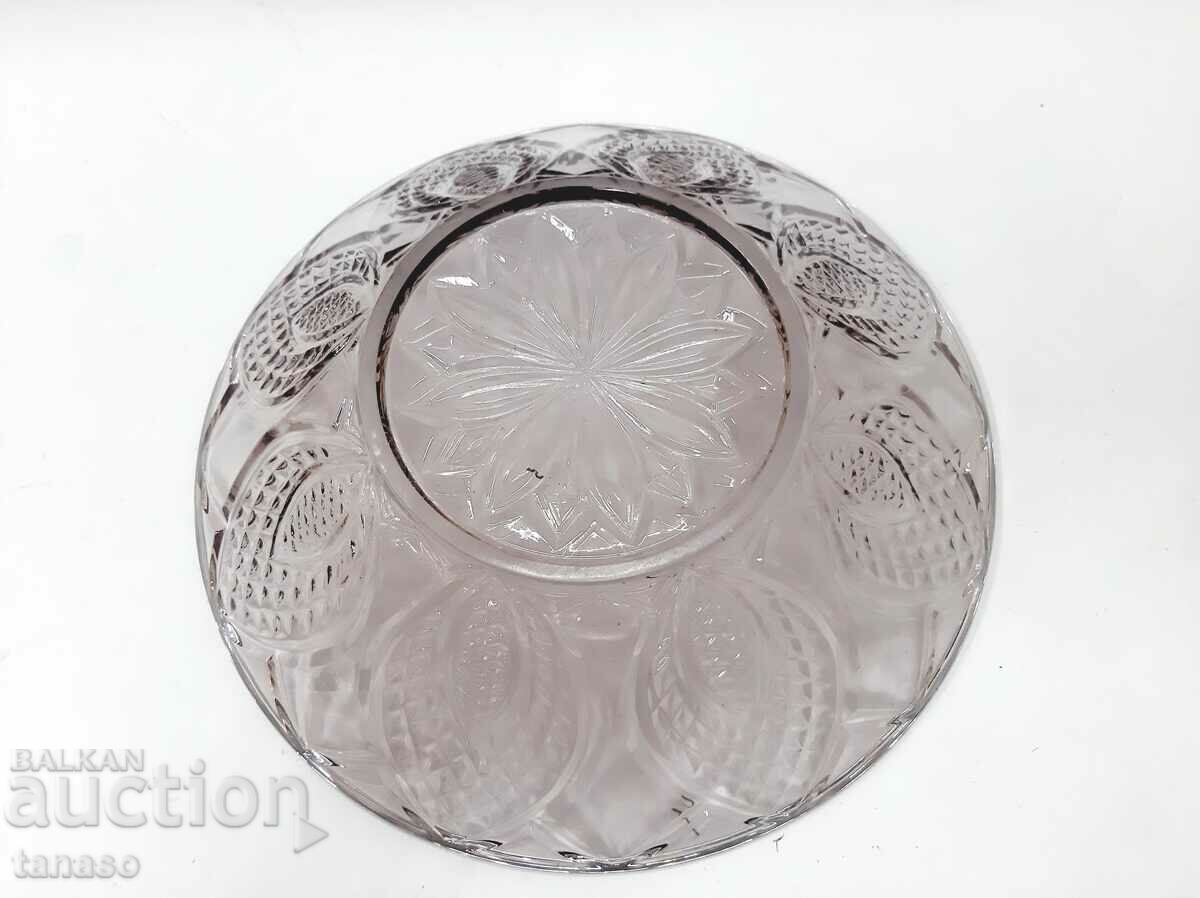 Old glass fruit bowl, colored violet glass(13.2) - 7 Old glass fruit bowl, colored violet glass(13.2) - 7