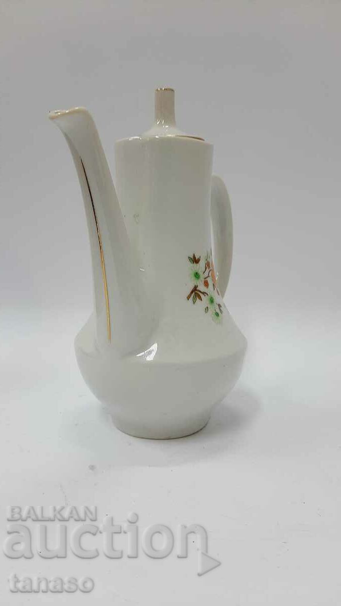 Παλιά πορσελάνινη τσαγιέρα (13.2) με τιμή 35.00 BGN | € 17.90 Παλιά πορσελάνινη τσαγιέρα (13.2) με τιμή 35.00 BGN | € 17.90