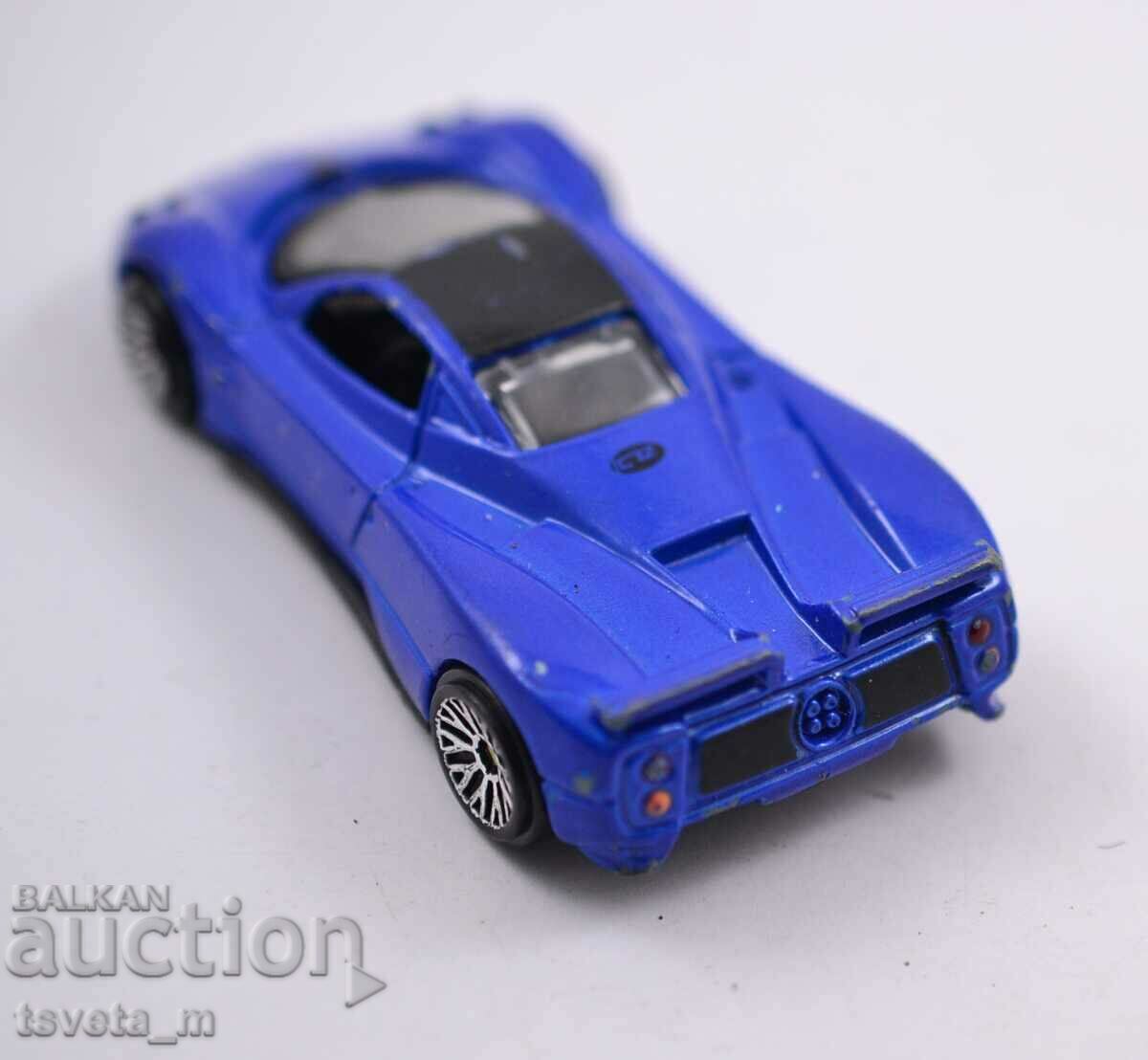 Auction  Metal car MOTOR MAX PAGANI ZONDA C 12