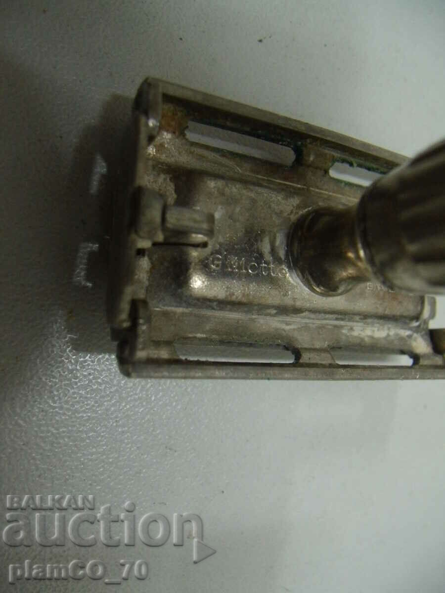 Delivery of #*7328 old razor - Gillette England Delivery of #*7328 old razor - Gillette England