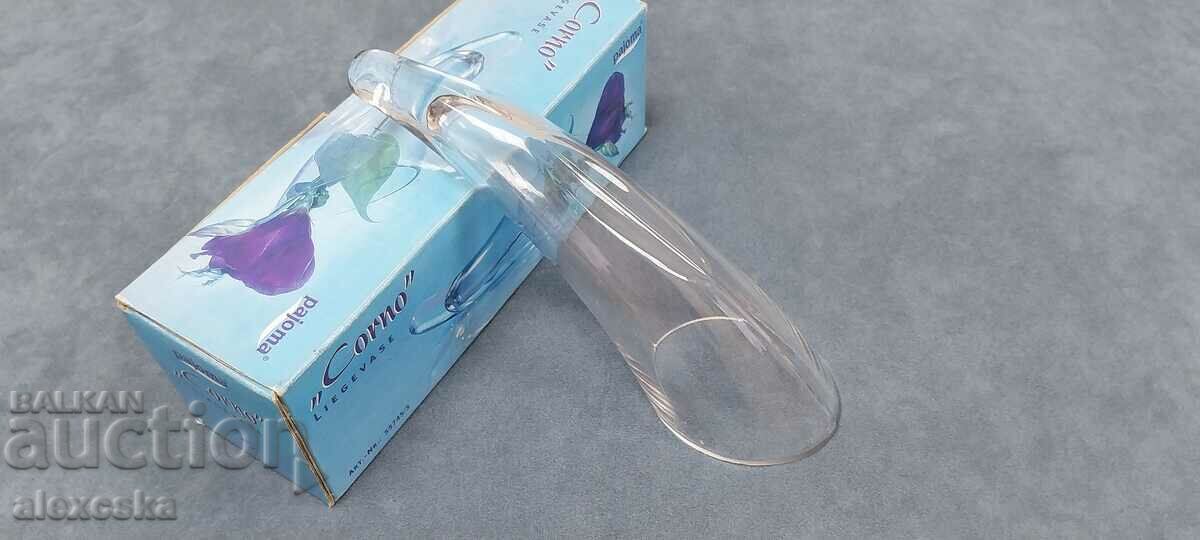 Glass vase - "Horn" with price 15.00 BGN | € 7.67 Glass vase - "Horn" with price 15.00 BGN | € 7.67