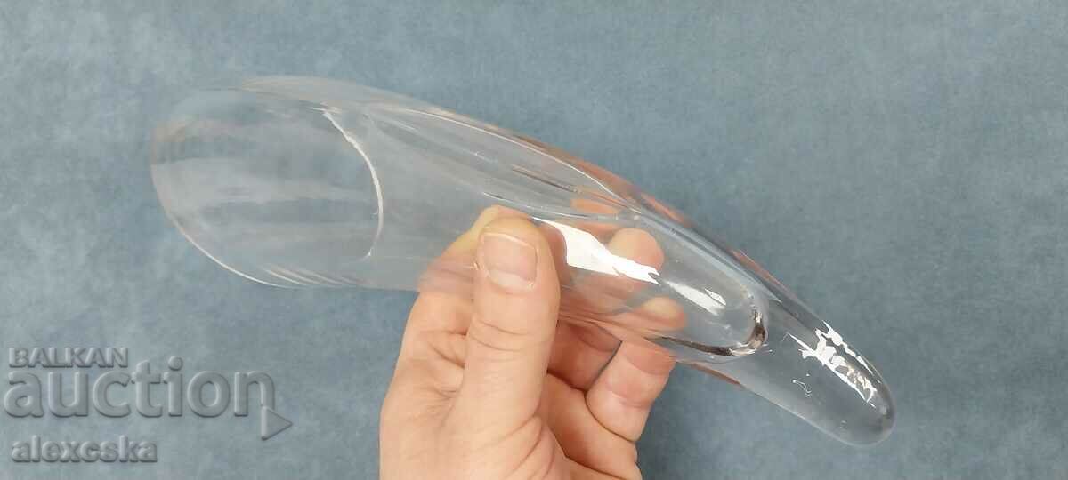 Delivery of Glass vase - "Horn" Delivery of Glass vase - "Horn"