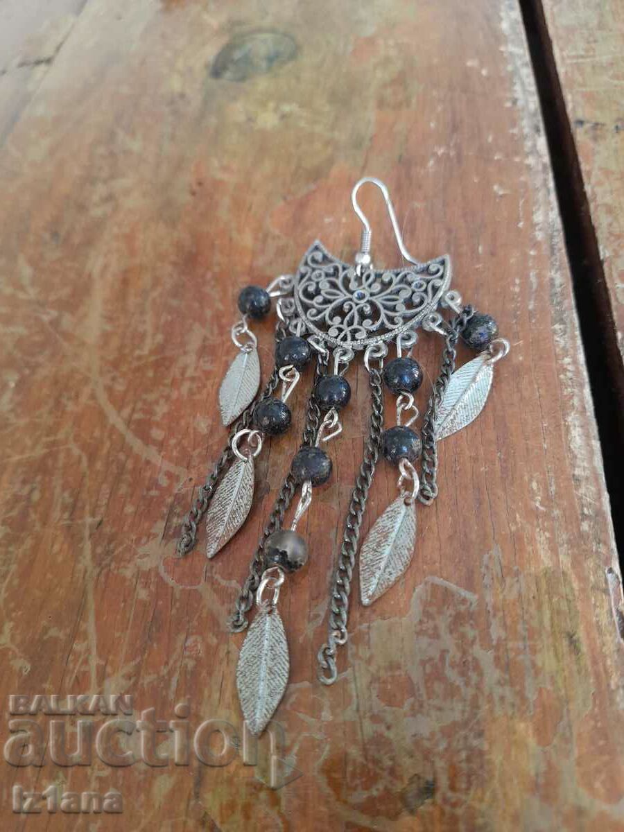 Old Ladies' Earrings with price 10.00 BGN | € 5.11 Old Ladies' Earrings with price 10.00 BGN | € 5.11