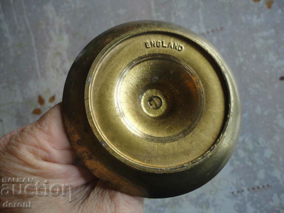British bronze candlestick with price 35.20 BGN | € 18.00 British bronze candlestick with price 35.20 BGN | € 18.00