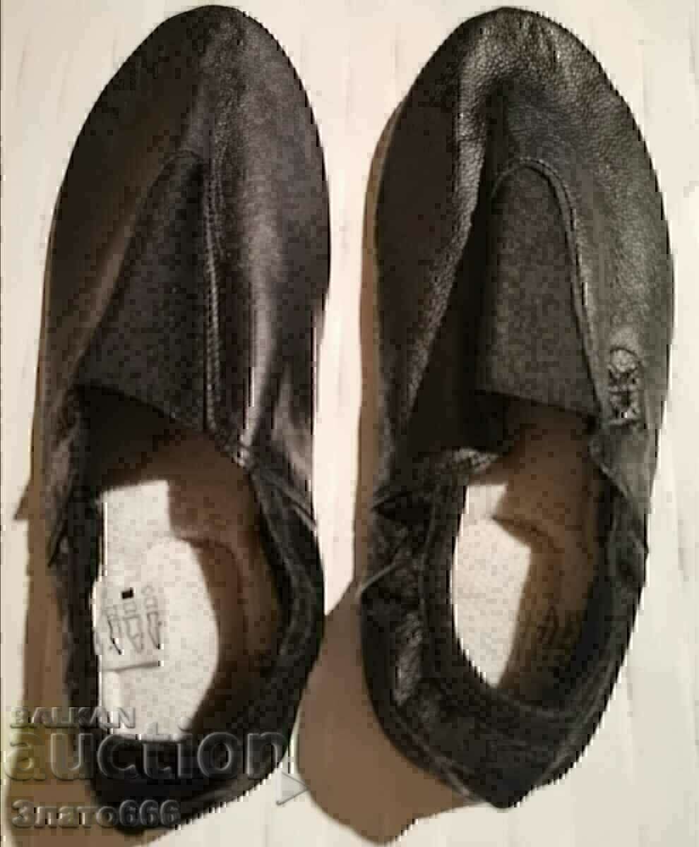 New leather studs to play with