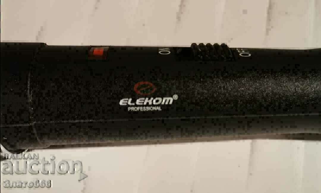 Ισιωτικό μαλλιών Elekom, μοντέλο EK-35 Professional με τιμή € 2.56 | 5.01 BGN Ισιωτικό μαλλιών Elekom, μοντέλο EK-35 Professional με τιμή € 2.56 | 5.01 BGN