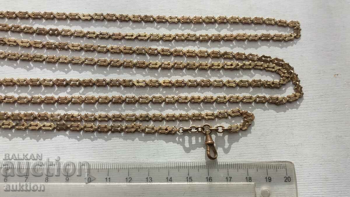 Licitație CASTĂ VECHE MARE CEAS DE BUZUUNAR - BRONZ AUSTRIA Licitație CASTĂ VECHE MARE CEAS DE BUZUUNAR - BRONZ AUSTRIA