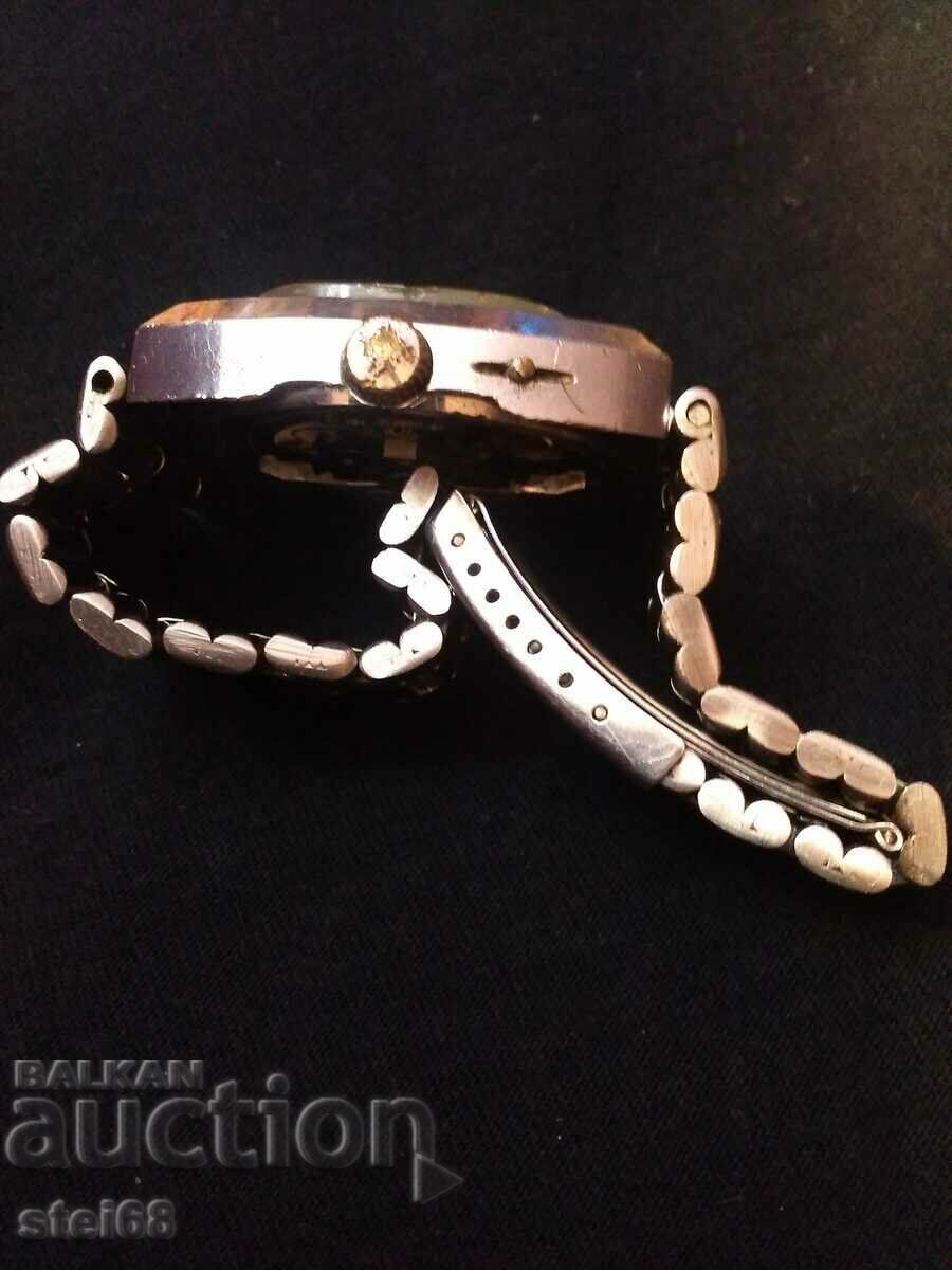 Auction  MEN'S MANUAL WATCH - SLAVA AUTOMATIC