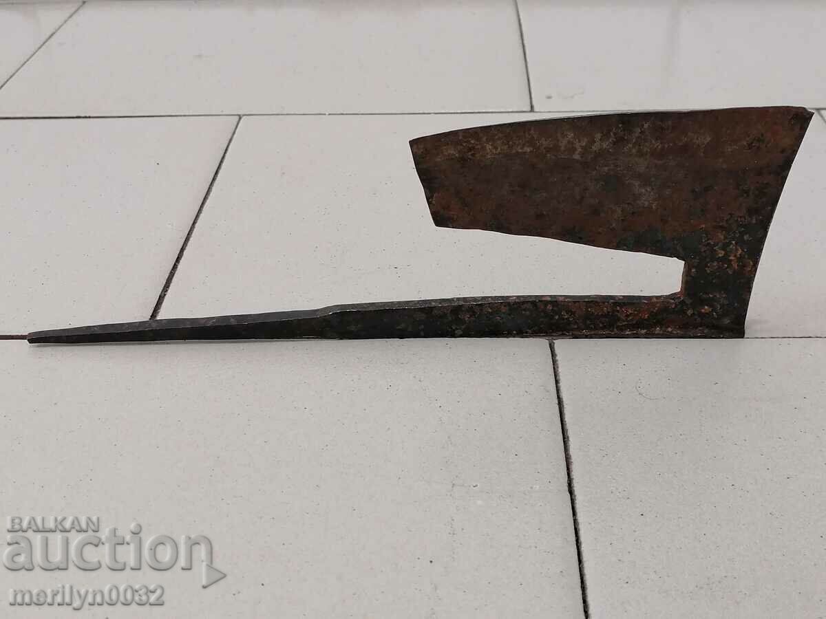 Old hatchet ax satyr ax primitive - 5 Old hatchet ax satyr ax primitive - 5