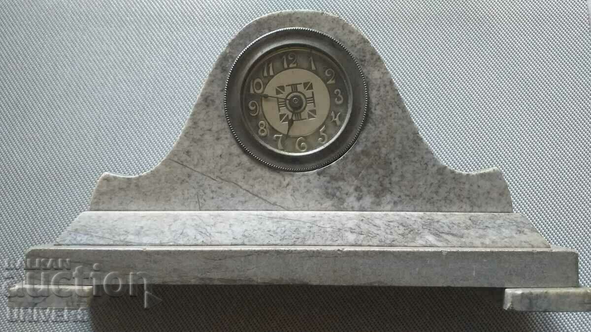 Mantel marble clock