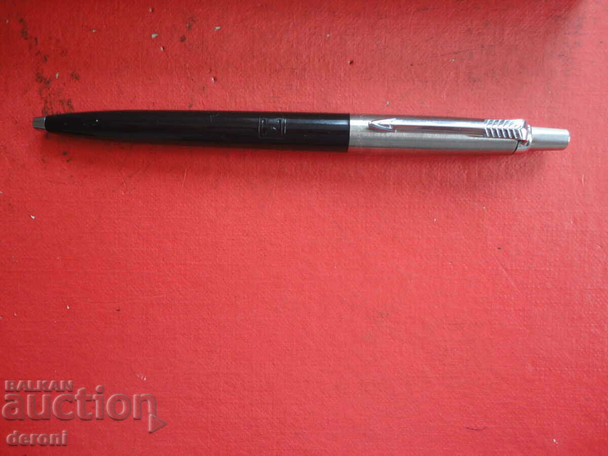 Auction Original Parker pen in box Auction Original Parker pen in box